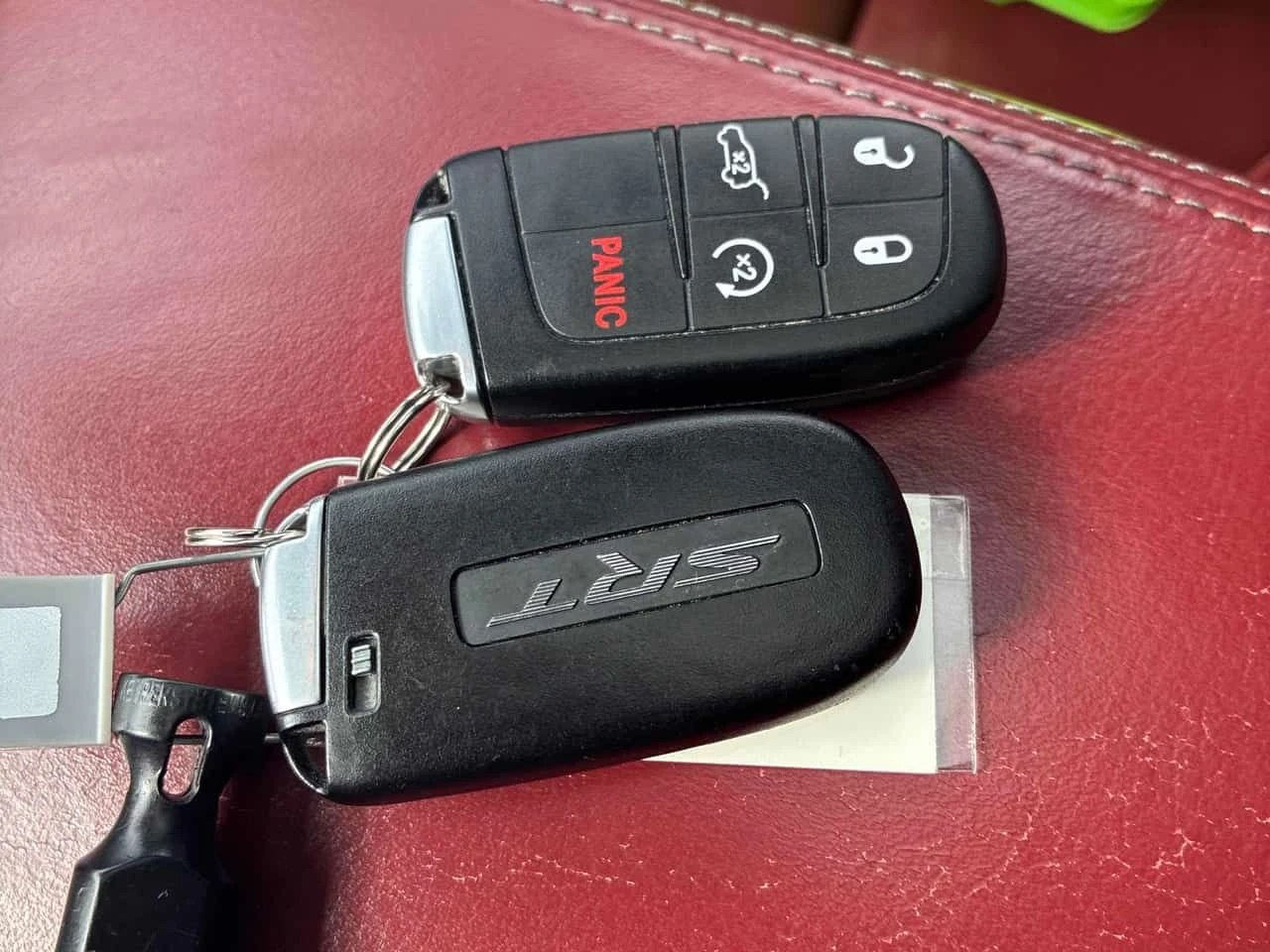 Jeep Grand cherokee SRT/ПАНОРАМА/ДИСТРОНИК, снимка 13 - Автомобили и джипове - 55084793