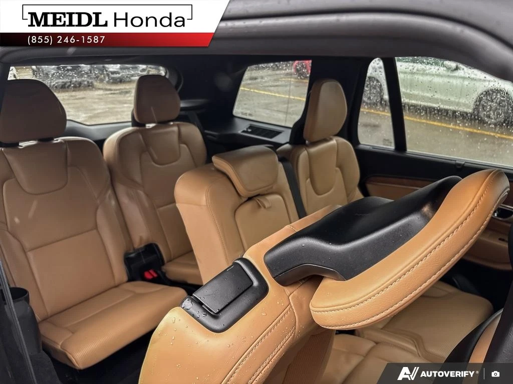 Volvo Xc90 T6 R-DESIGN* 4x4* HUD* DISTRONIC* PANO* 7 МЕСТА, снимка 10 - Автомобили и джипове - 55464995