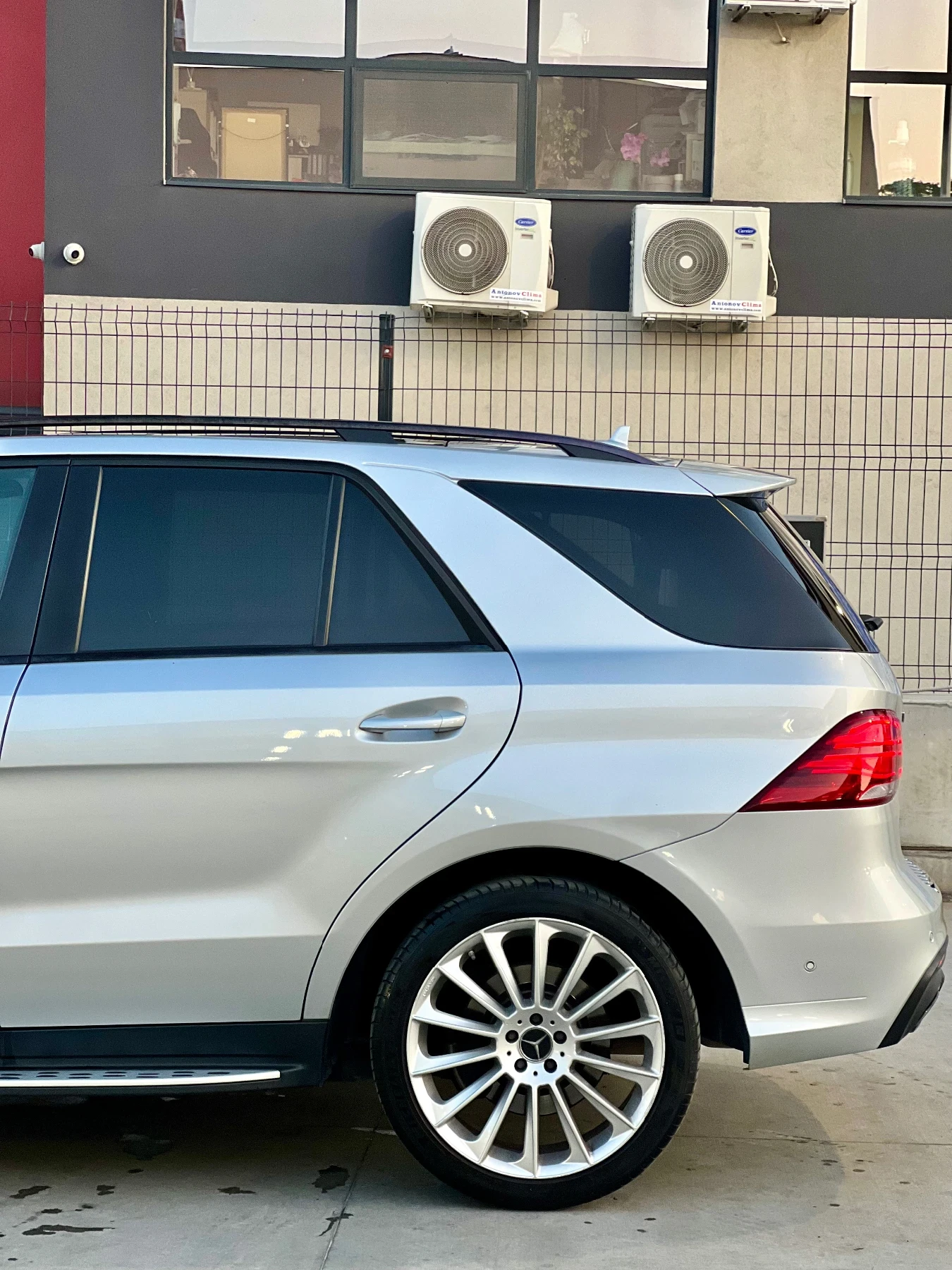 Mercedes-Benz GLE 450 AMG CARPLAY/ 360cam/ Distr+ /Panorama | Mobile.bg � ����������� 4