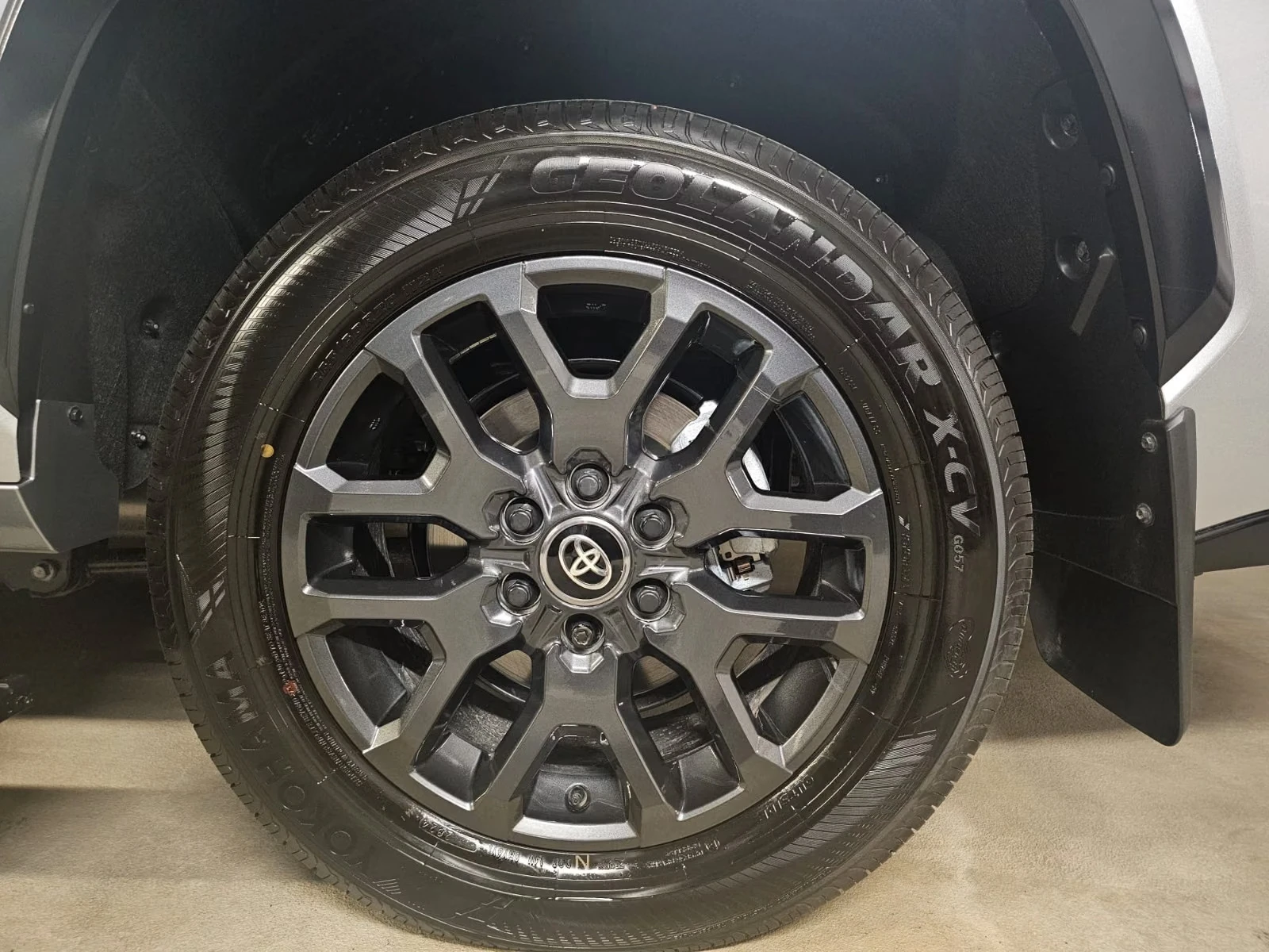 Toyota Sequoia Platinum, снимка 8 - Автомобили и джипове - 56544918