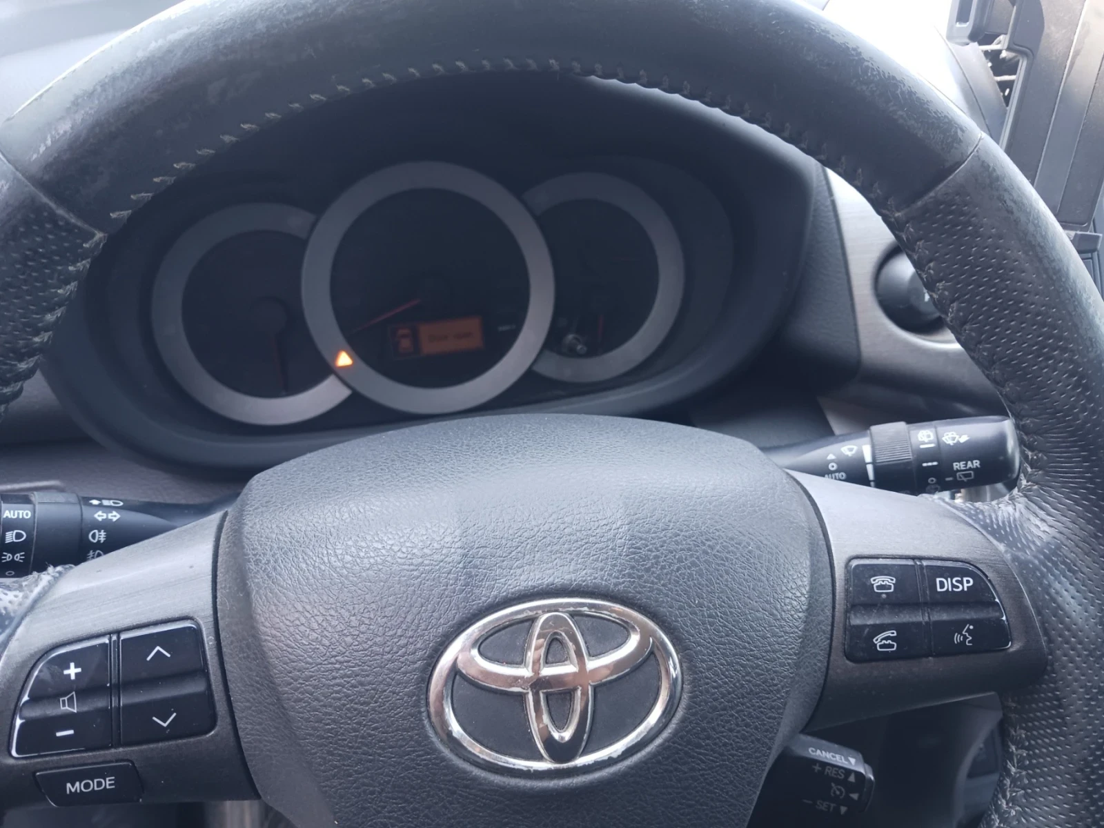 Toyota Rav4 Джип, снимка 5 - Автомобили и джипове - 56751493
