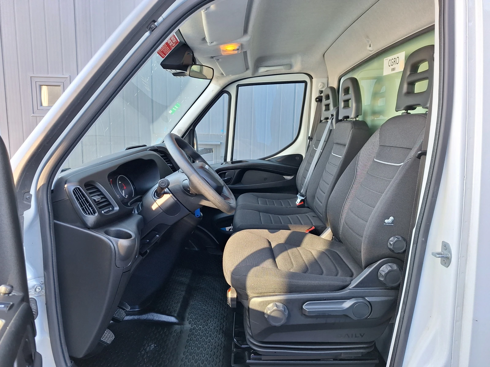 Iveco Daily 35C16 - изображение 8