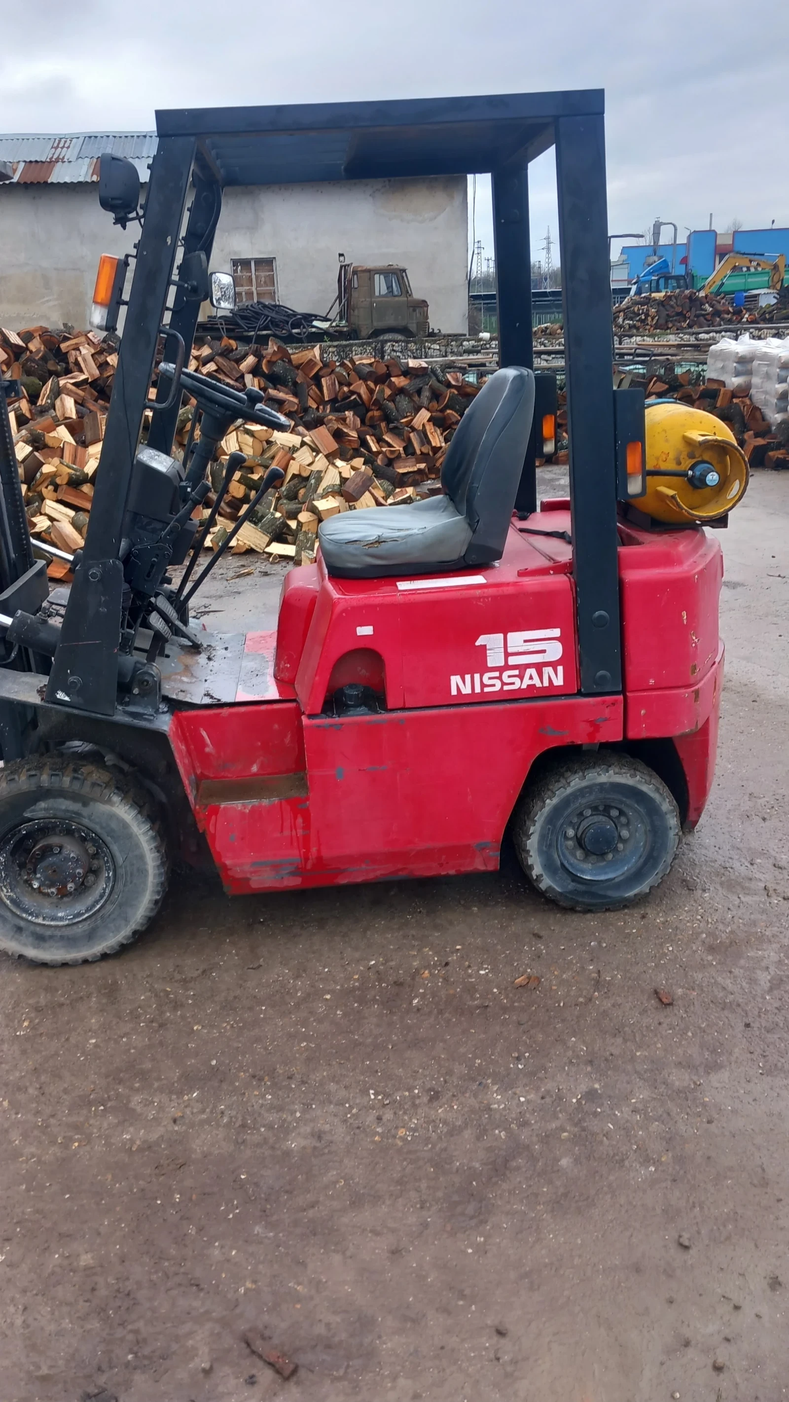 Мотокар Nissan