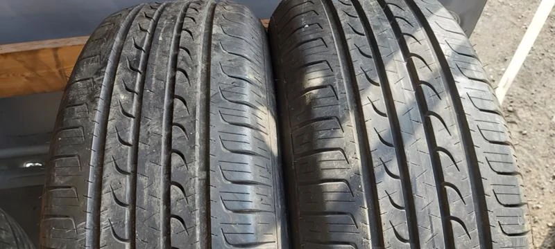 Гуми Летни 215/60R17, снимка 1 - Гуми и джанти - 31996856