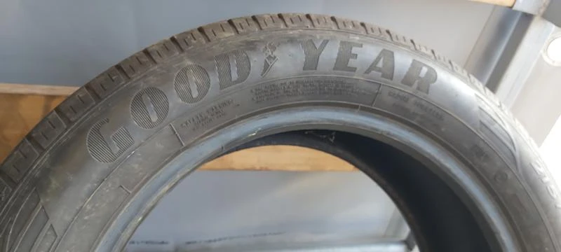 Гуми Летни 215/60R17, снимка 6 - Гуми и джанти - 31996856