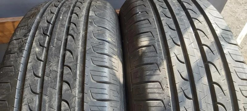 Гуми Летни 215/60R17, снимка 3 - Гуми и джанти - 31996856