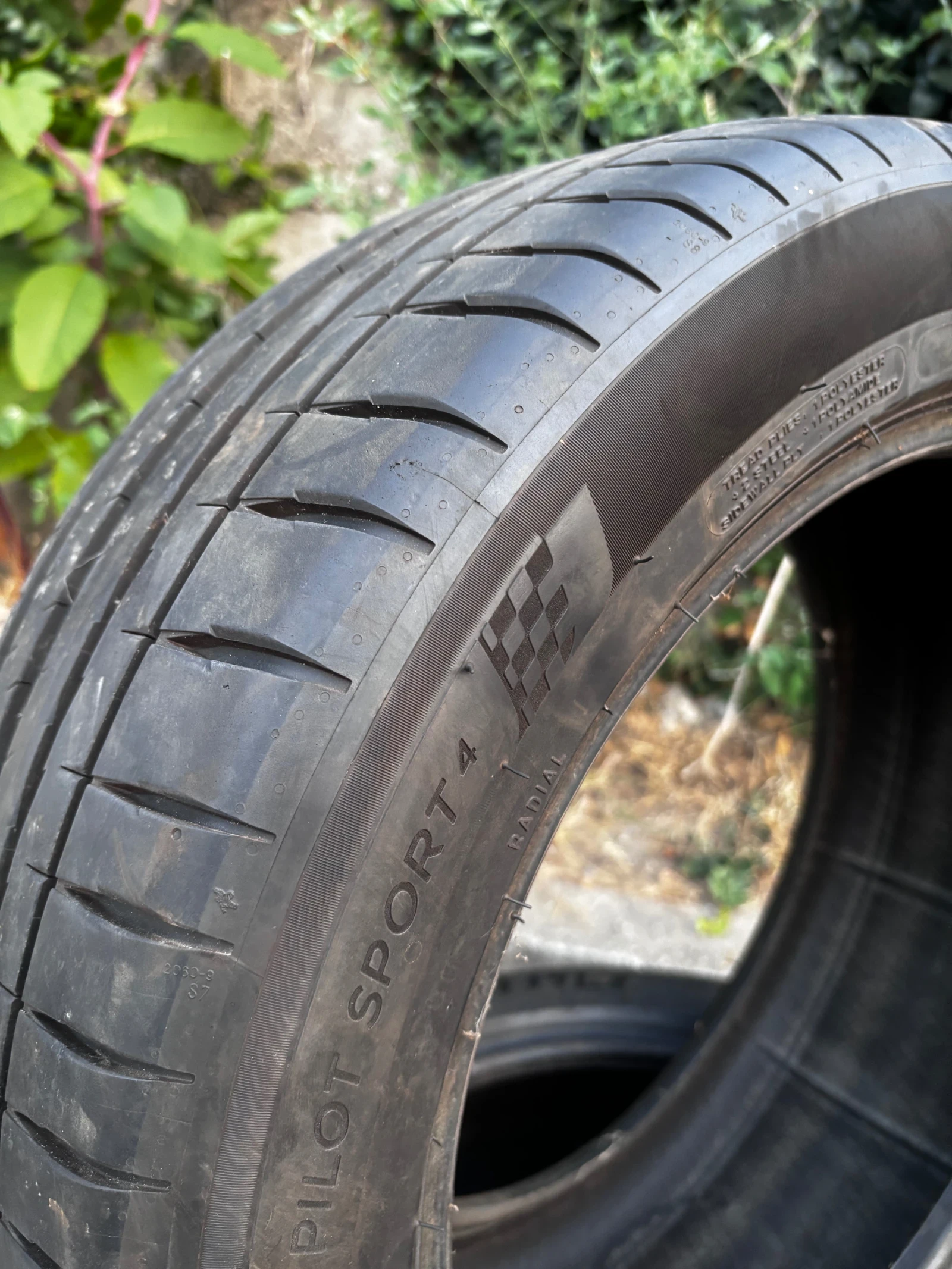 Гуми Летни 215/55R17, снимка 3 - Гуми и джанти - 55578253